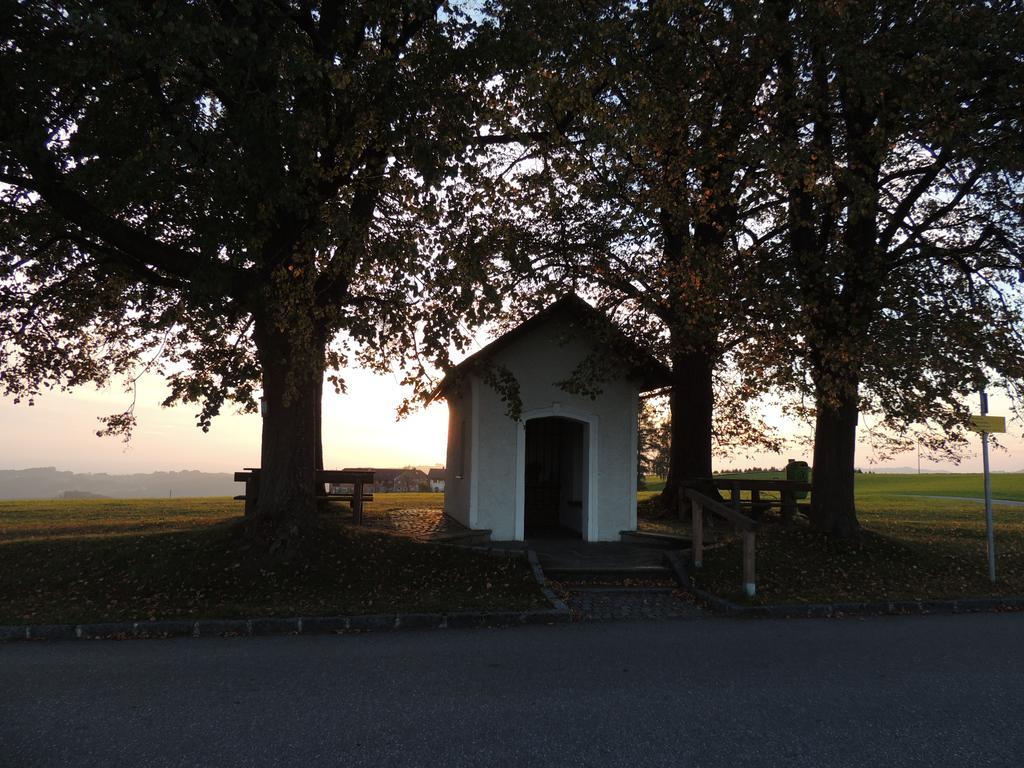 Kirchenwirt Inn Kreuzen  Exteriér fotografie